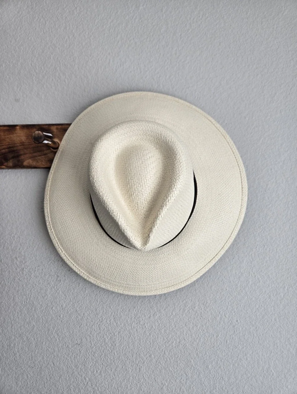 Janessa Leone Natural Jude Hat